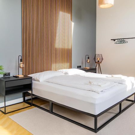 Myflat - Bright Apartment Near Central Station ウィーン エクステリア 写真