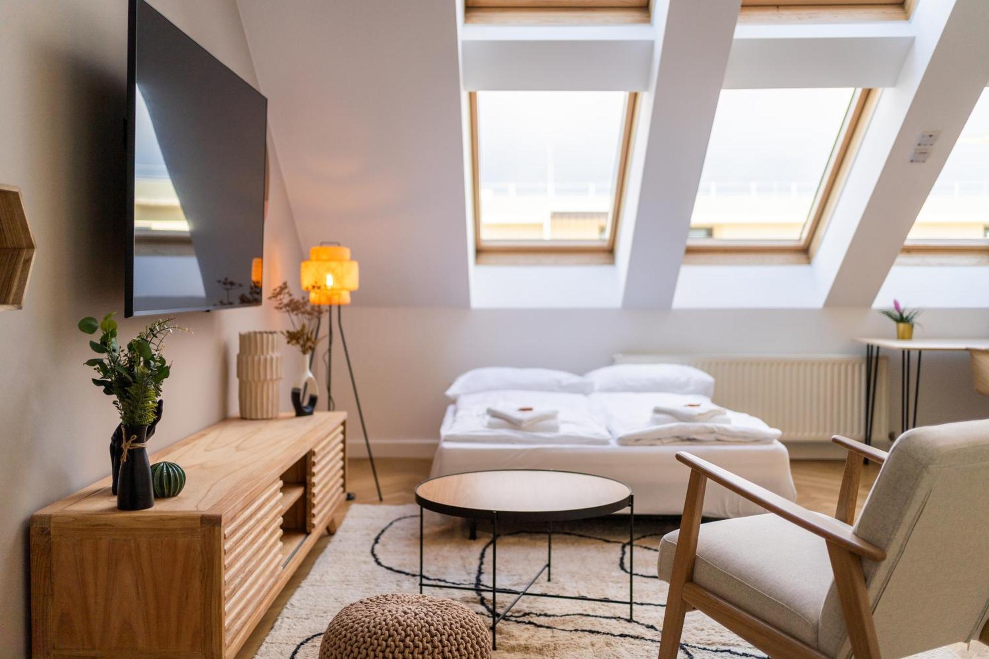 Myflat - Bright Apartment Near Central Station ウィーン エクステリア 写真