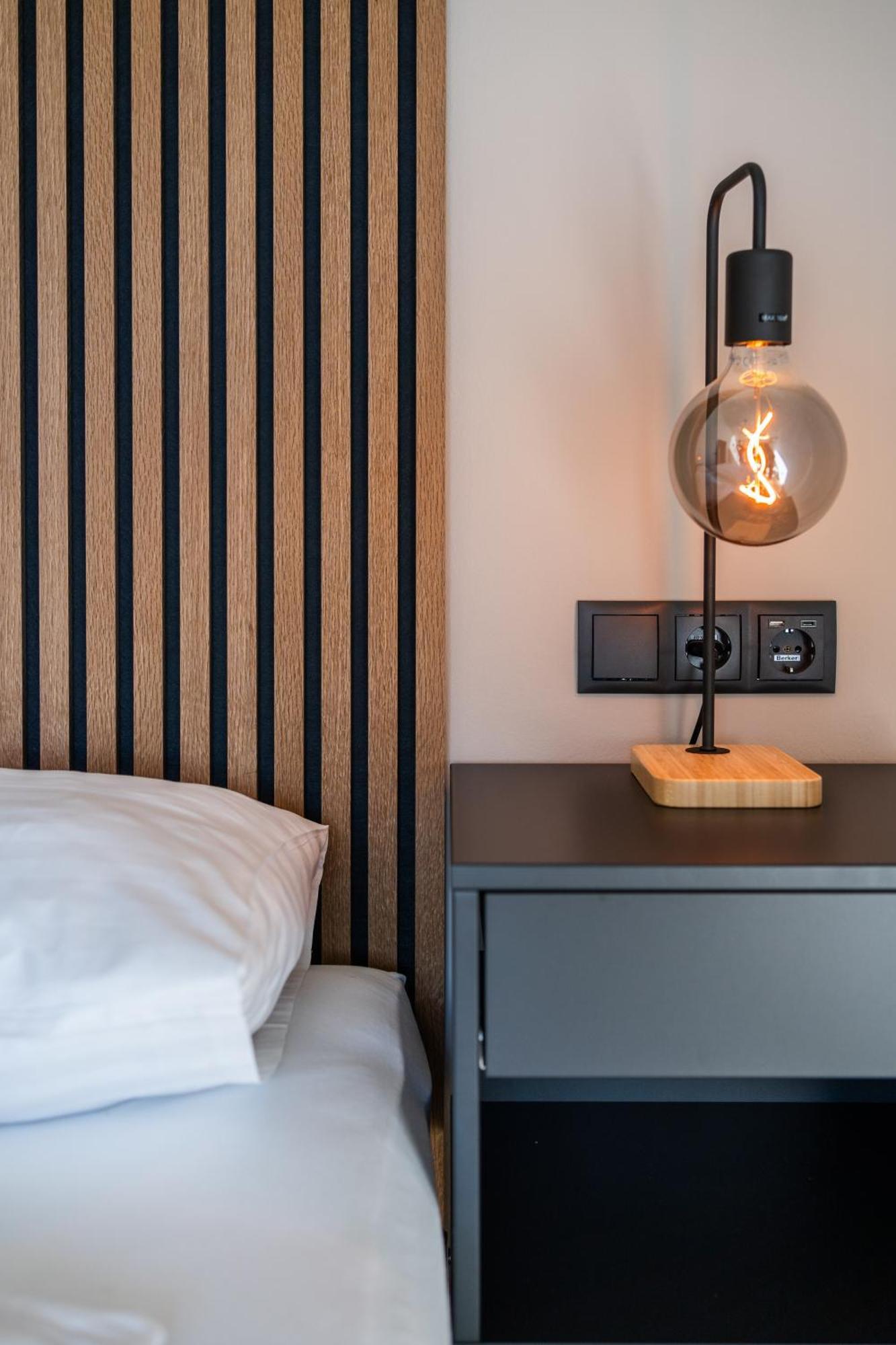 Myflat - Bright Apartment Near Central Station ウィーン エクステリア 写真