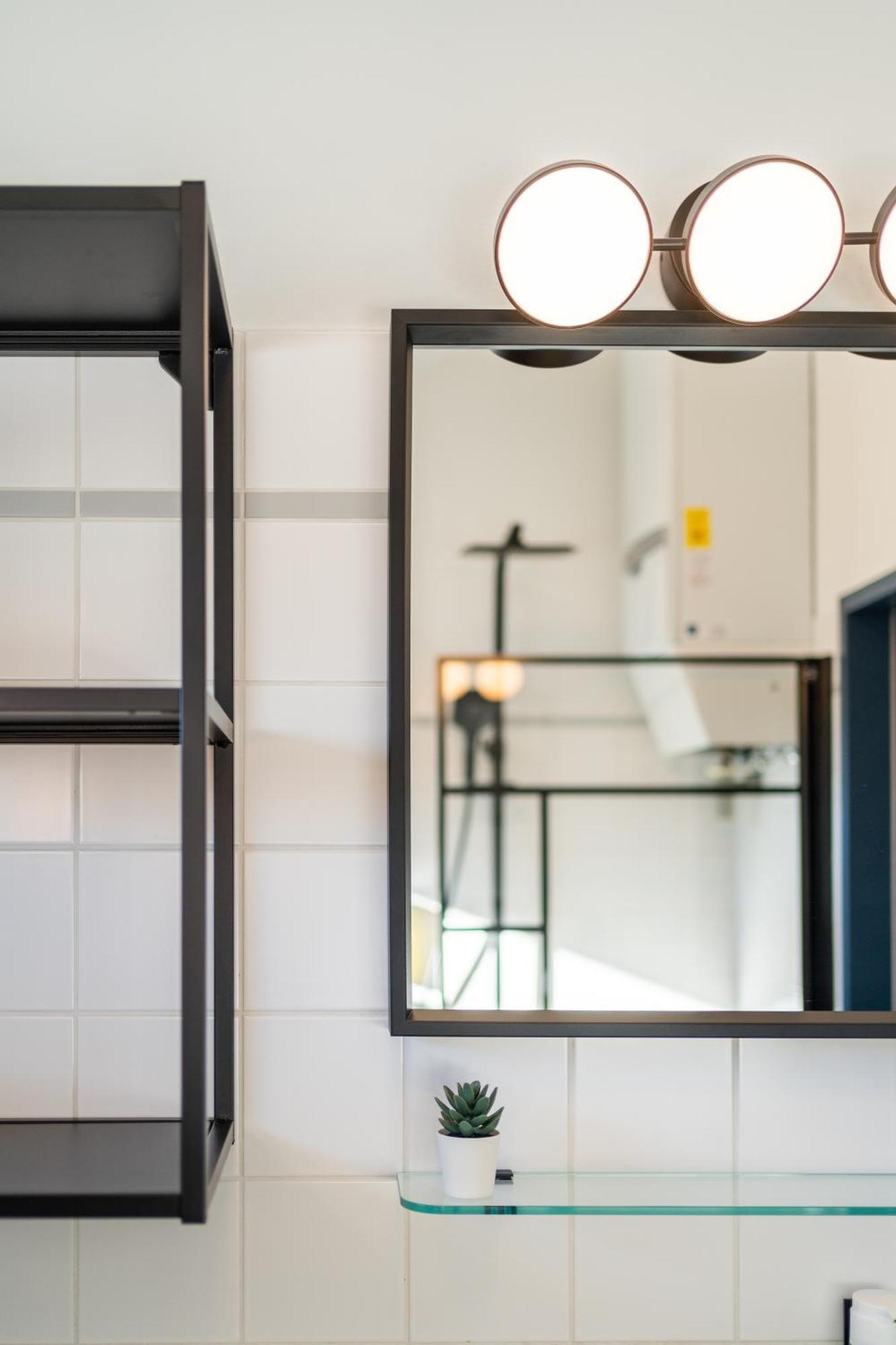 Myflat - Bright Apartment Near Central Station ウィーン エクステリア 写真