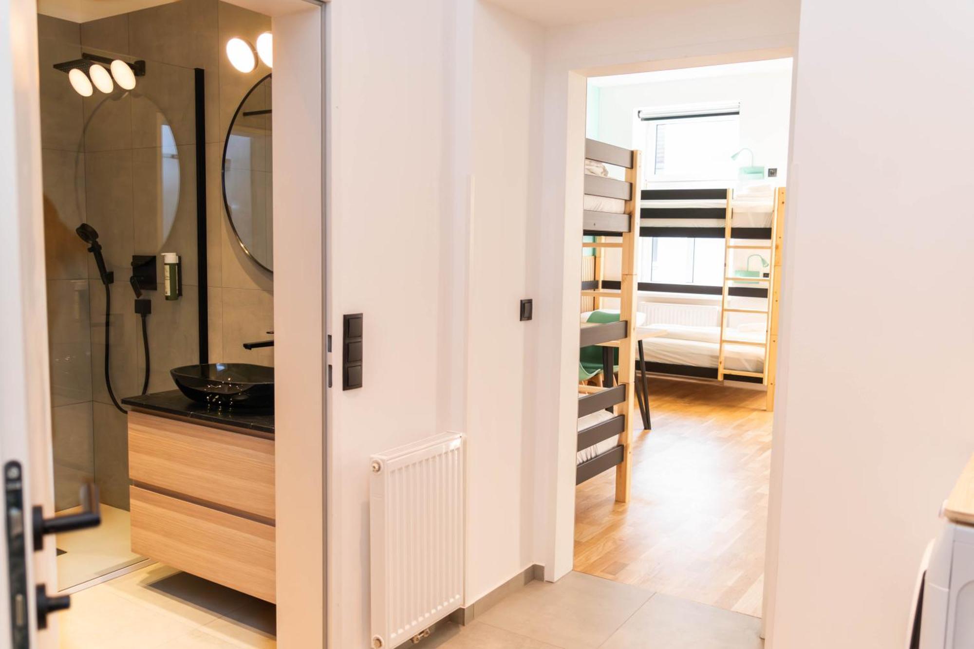 Myflat - Bright Apartment Near Central Station ウィーン エクステリア 写真